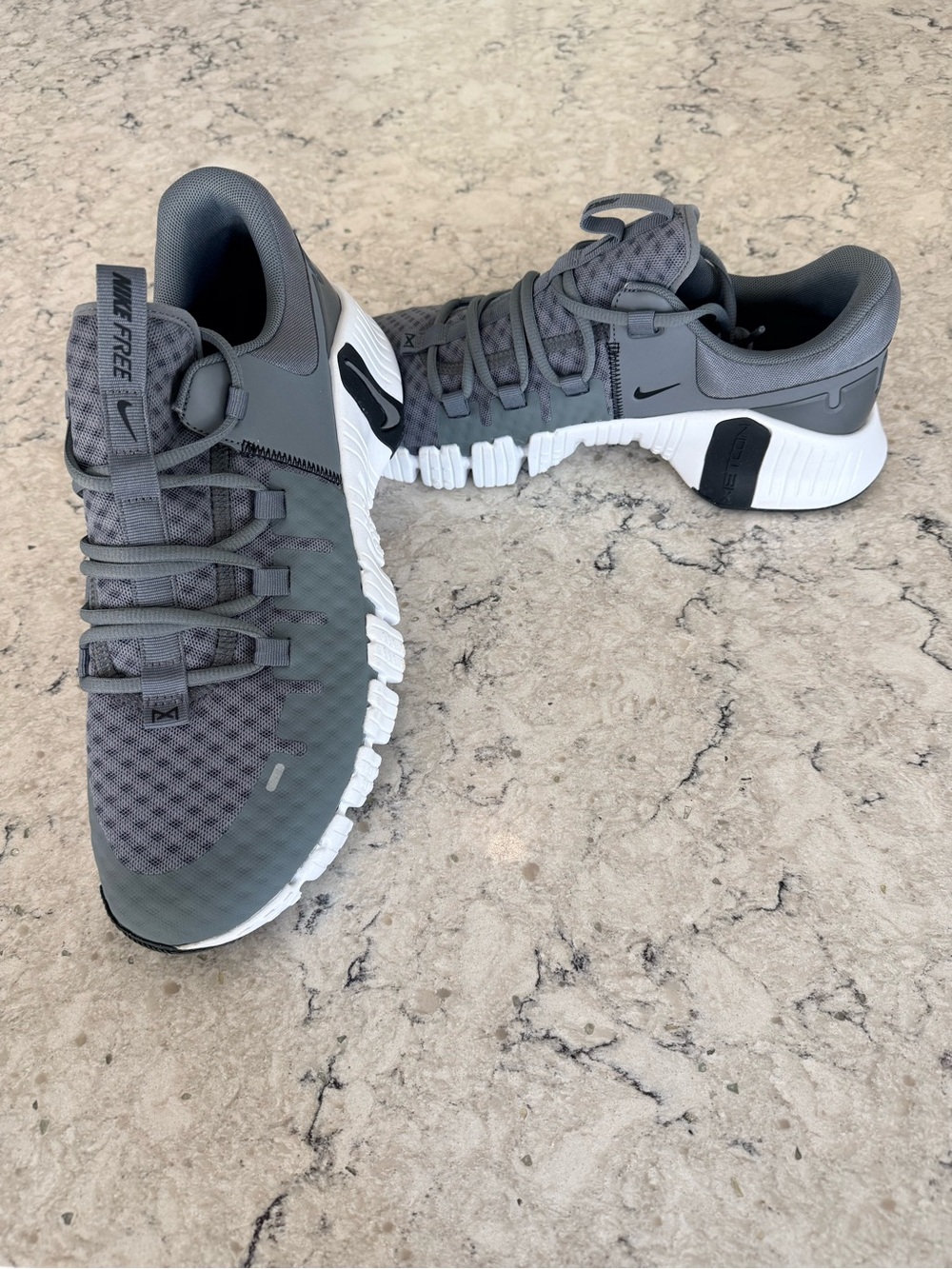 NEW - Size 12M - Nike Free Metcon 5 Gray & White Sneakers - DV3949-003  poly6ix